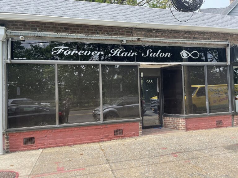 Infinite Henry: The 22-Year-Old She-EO Making Herstory