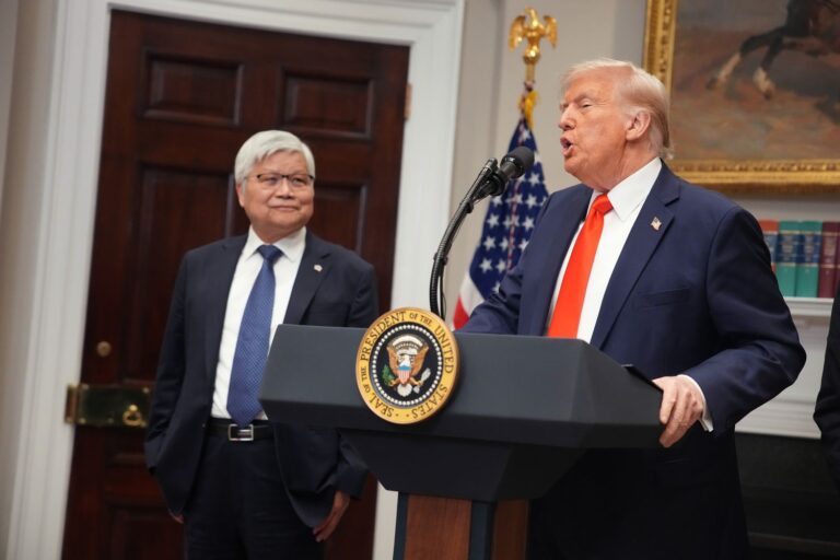 Can Trump’s Economic Strategy Deliver Before the Midterms?